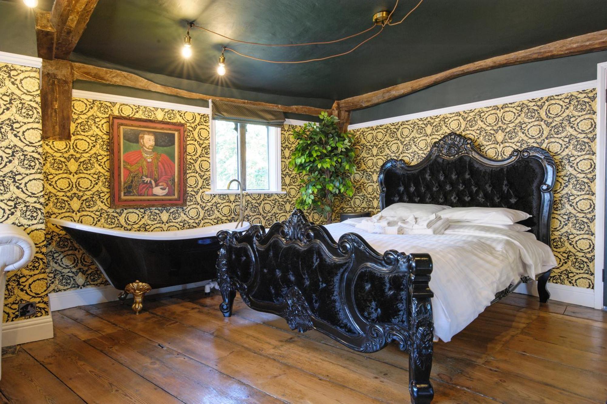 Huge Deluxe 600 Year Old Essex Manor, Hot Tub, Cinema Room, Sky Tv Saffron Walden Εξωτερικό φωτογραφία