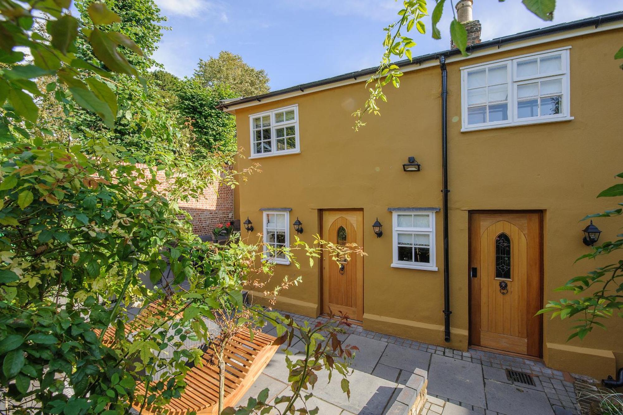 Huge Deluxe 600 Year Old Essex Manor, Hot Tub, Cinema Room, Sky Tv Saffron Walden Εξωτερικό φωτογραφία