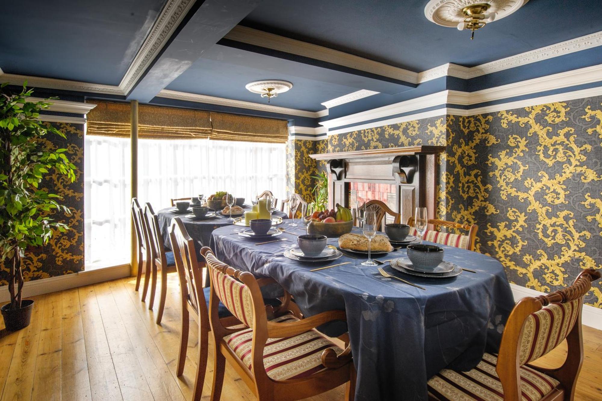 Huge Deluxe 600 Year Old Essex Manor, Hot Tub, Cinema Room, Sky Tv Saffron Walden Εξωτερικό φωτογραφία
