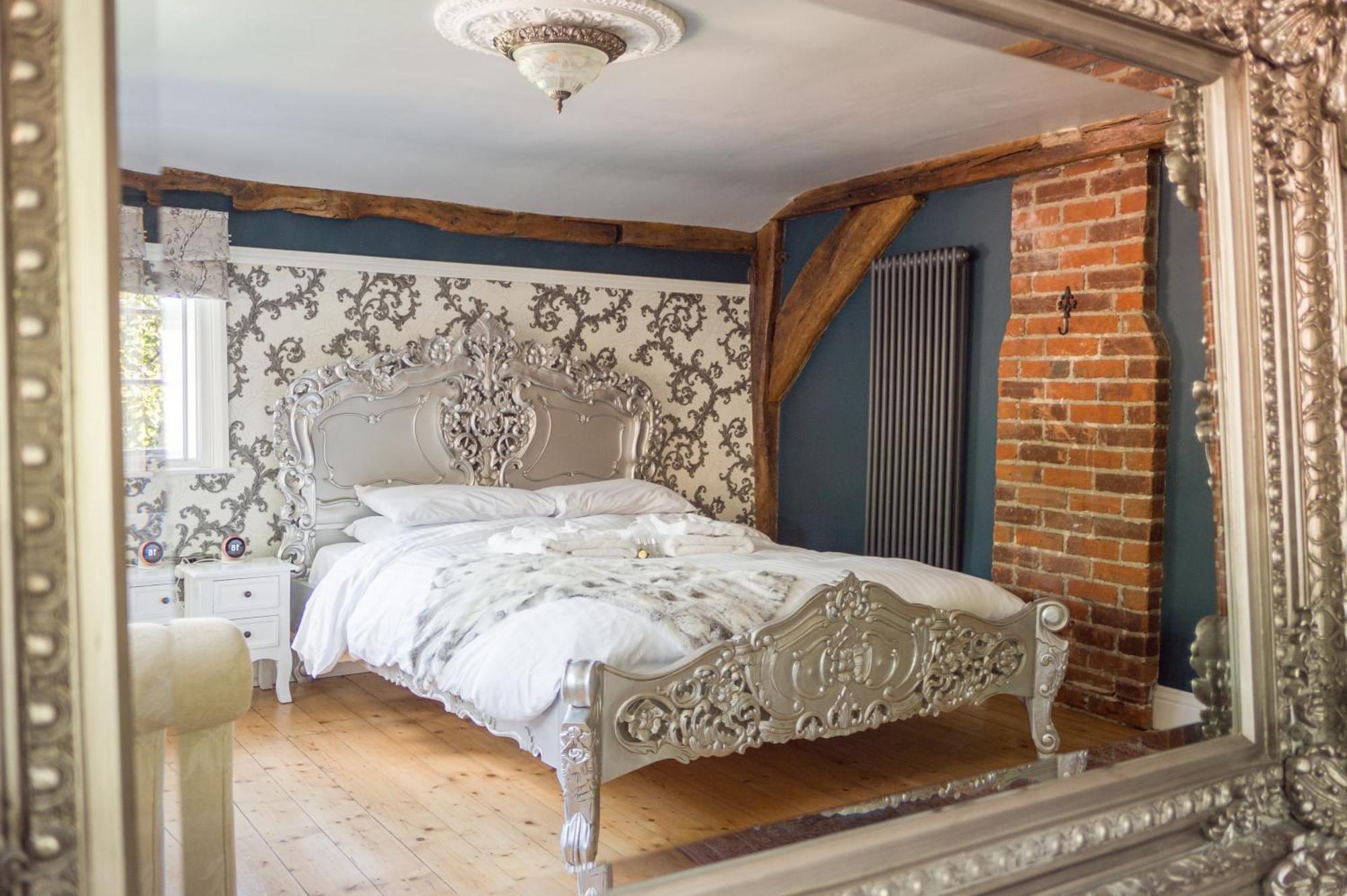 Huge Deluxe 600 Year Old Essex Manor, Hot Tub, Cinema Room, Sky Tv Saffron Walden Εξωτερικό φωτογραφία