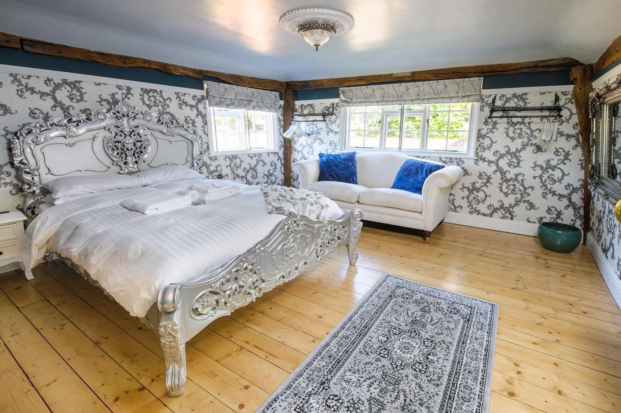 Huge Deluxe 600 Year Old Essex Manor, Hot Tub, Cinema Room, Sky Tv Saffron Walden Εξωτερικό φωτογραφία